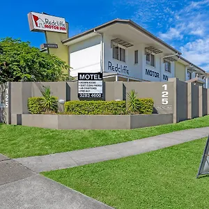 Motor 4*, Redcliffe Australia